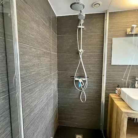 Le Salmanazar Apartment